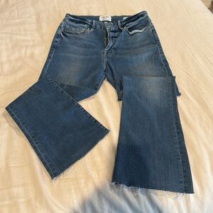 Frame Le Crop Mini Boot frayed hem size 30 jeans